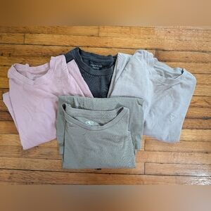 Men's Assorted Color T-Shirts Bundle Small
